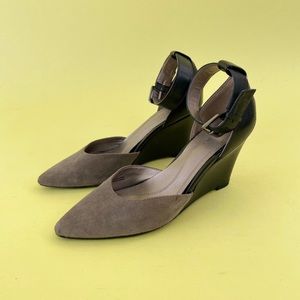Tahari Gray Wedge Sandals